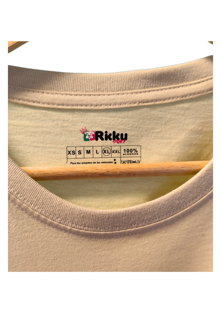 Rikku Guay Camiseta con Diseño Love y Huella