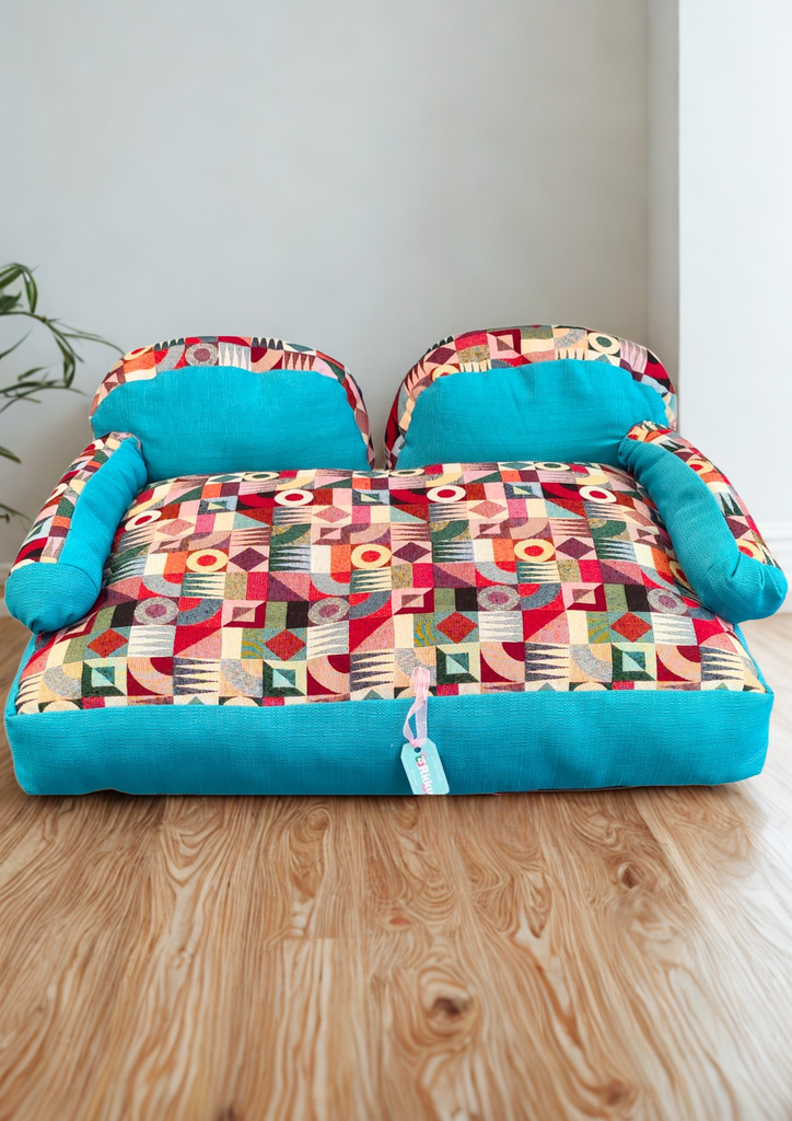 Rikku Guay CAMA SOFA